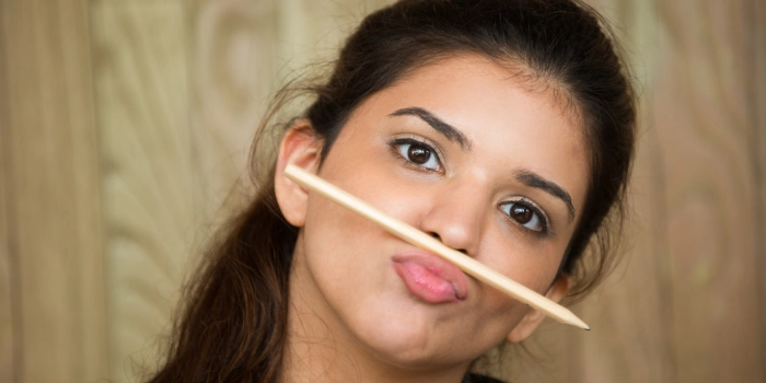 ডার্ক সার্কেল কমানোর প্রাকৃতিক উপায়: মেকআপ ছাড়াই